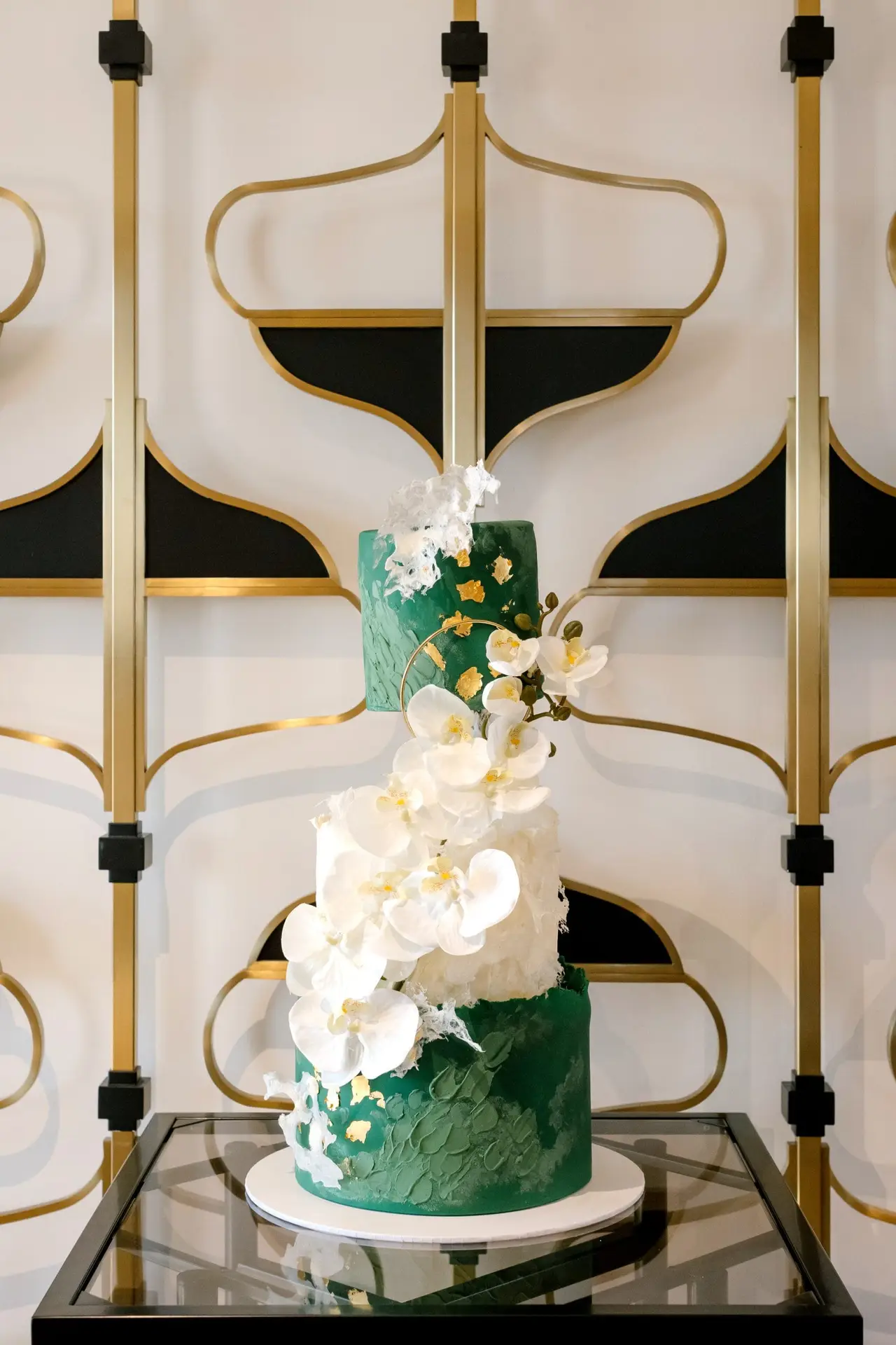 wedding cake, emerald green cake